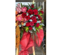 KỆ CHÚC MỪNG 17