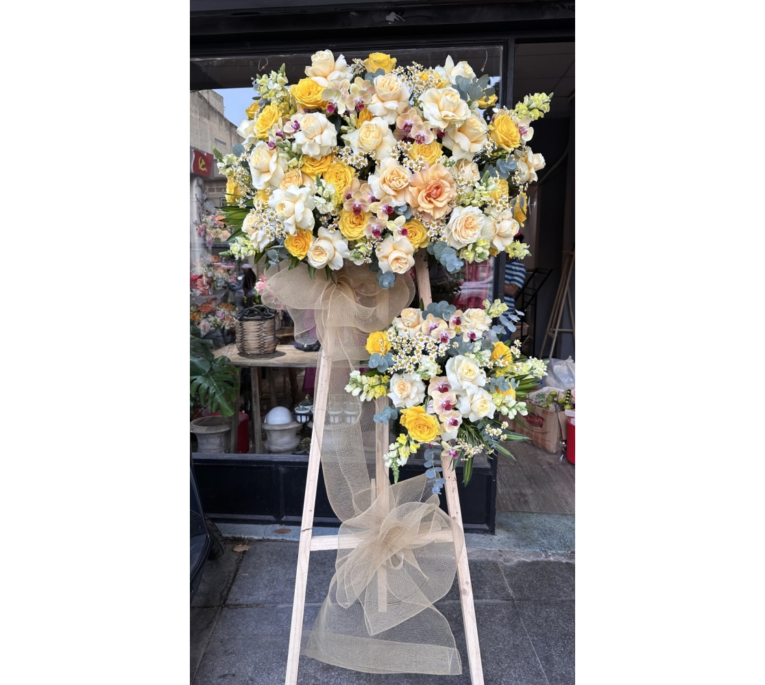 KỆ CHÚC MỪNG 13