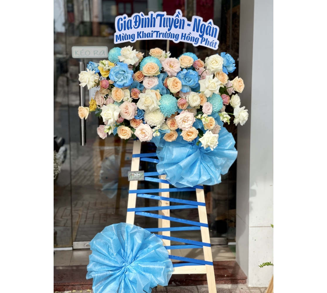 KỆ CHÚC MỪNG 04