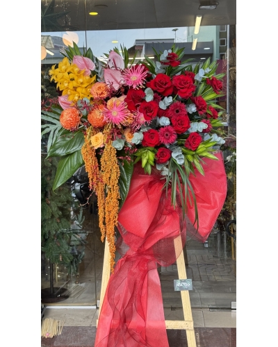 KỆ CHÚC MỪNG 17